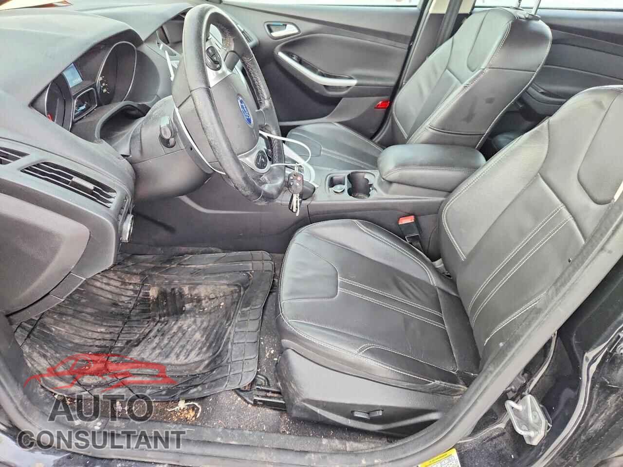 FORD FOCUS 2014 - 1FADP3F22EL365153