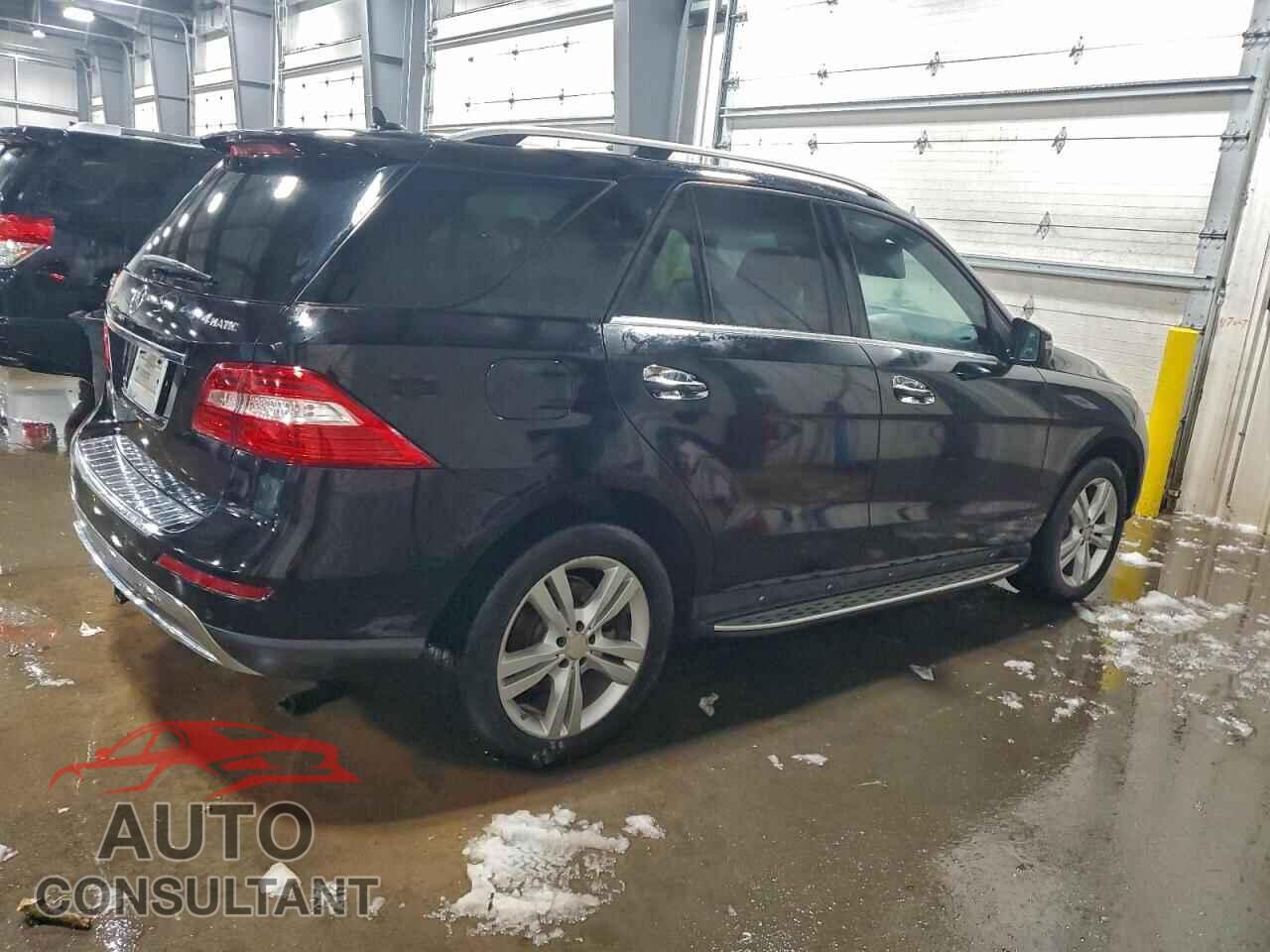 MERCEDES-BENZ M-CLASS 2014 - 4JGDA5HB5EA329209
