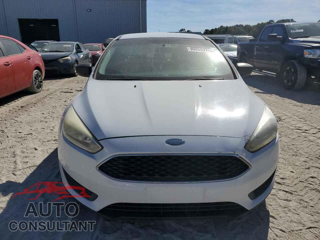 FORD FOCUS 2016 - 1FADP3E2XGL397370