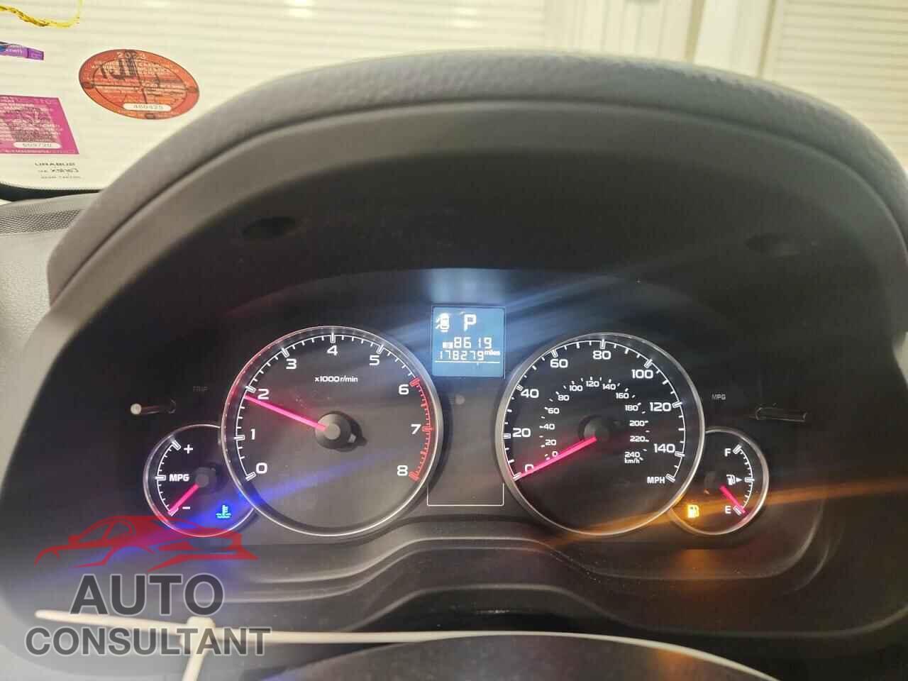 SUBARU OUTBACK 2014 - 4S4BRCDC7E3247442
