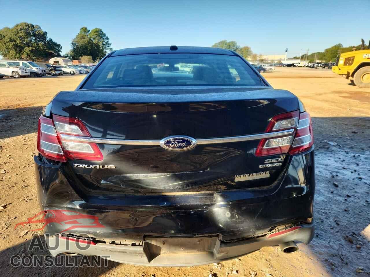 FORD TAURUS 2013 - 1FAHP2E84DG126311