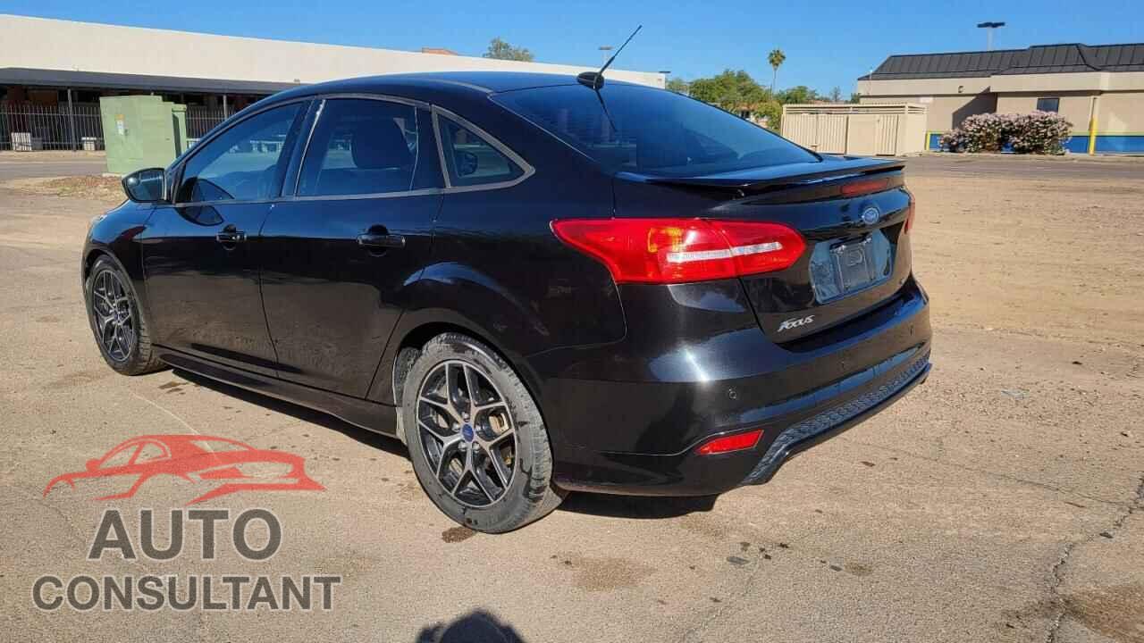 FORD FOCUS 2015 - 1FADP3F28FL226923