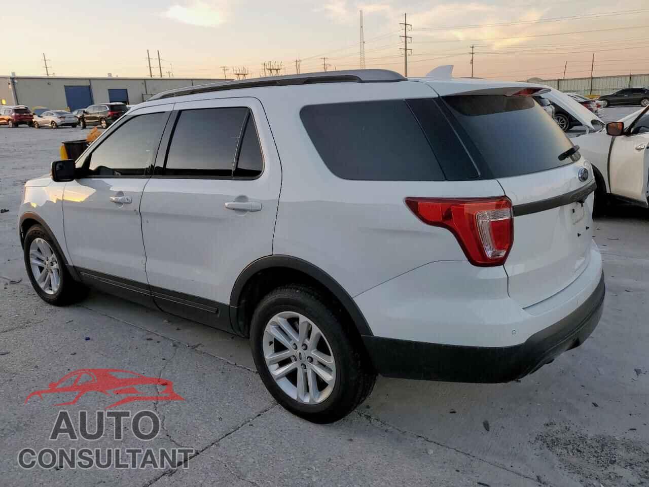 FORD EXPLORER 2017 - 1FM5K7D81HGD85334