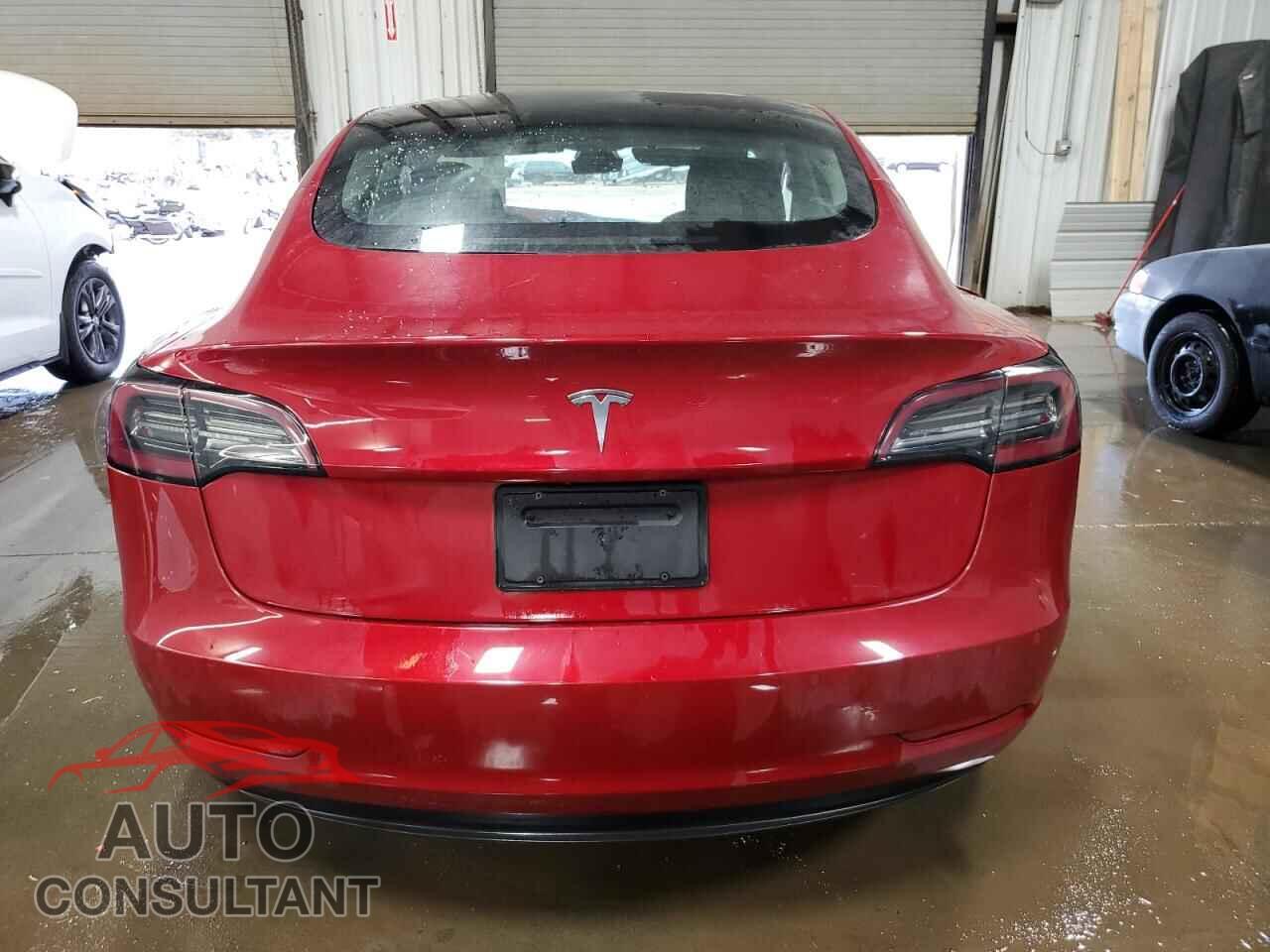 TESLA MODEL 3 2021 - 5YJ3E1EA7MF051198