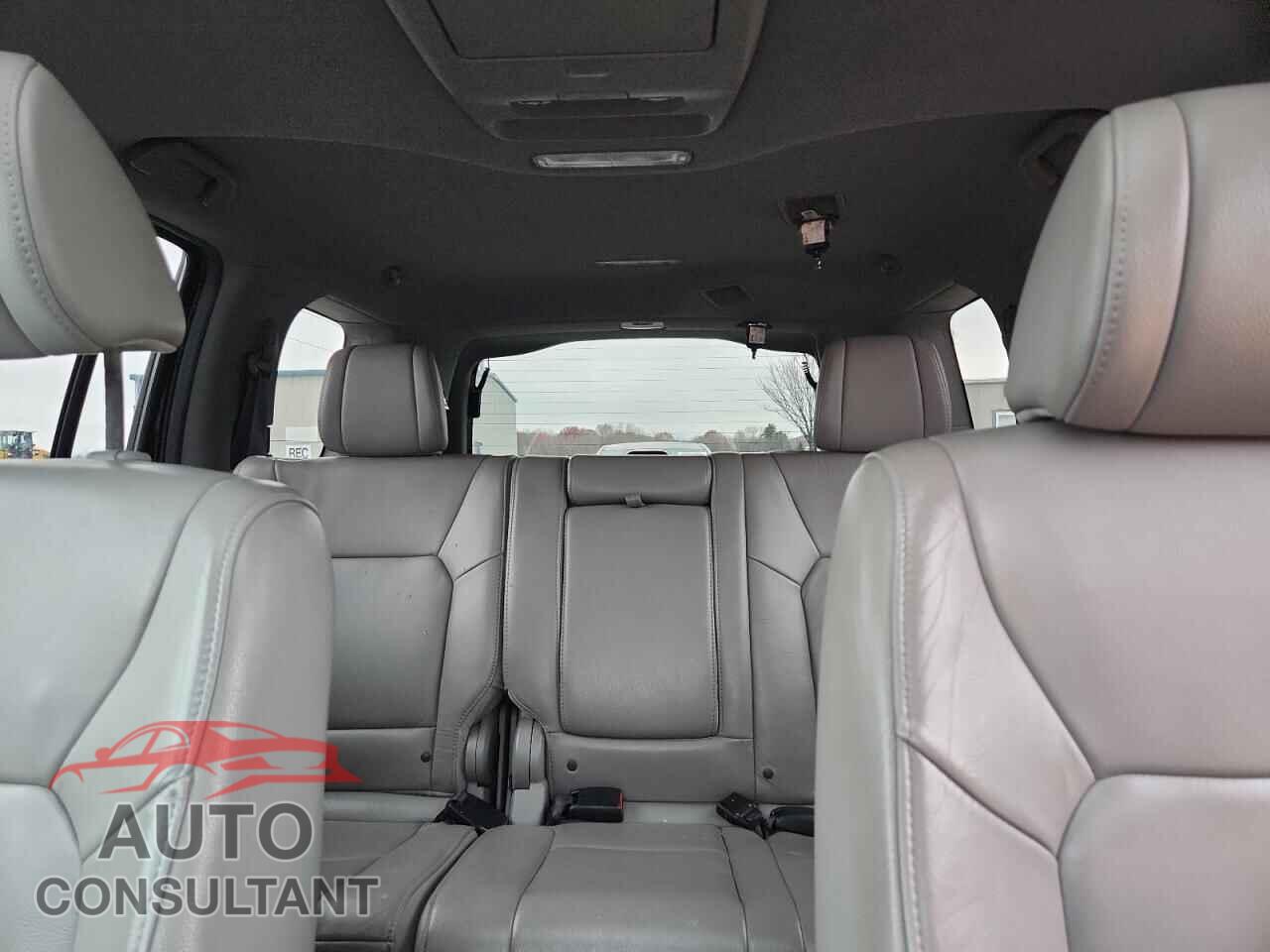 HONDA PILOT 2012 - 5FNYF4H62CB062541