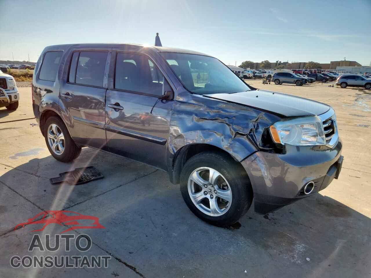 HONDA PILOT 2015 - 5FNYF3H50FB018155