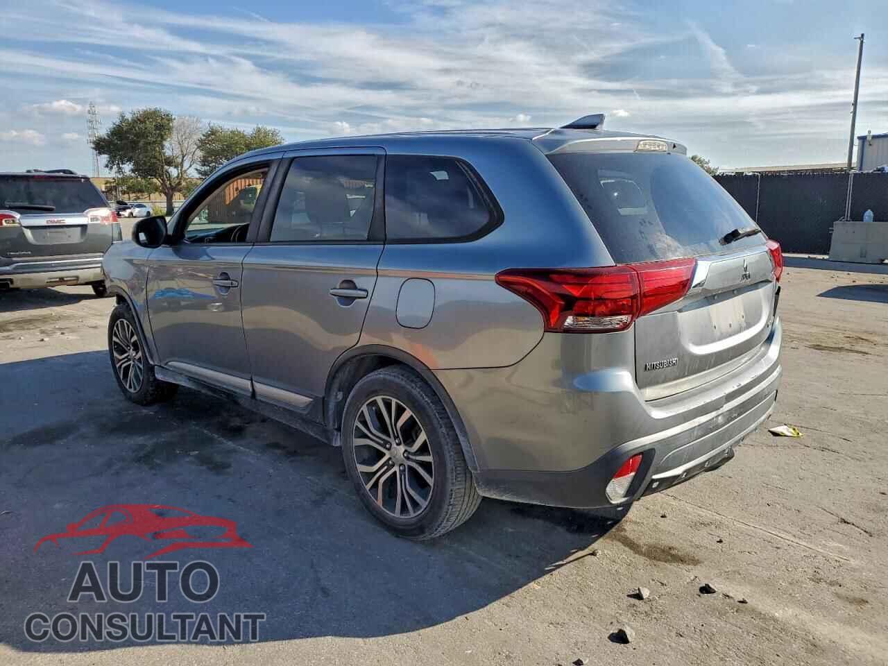 MITSUBISHI OUTLANDER 2017 - JA4AD2A39HZ014946