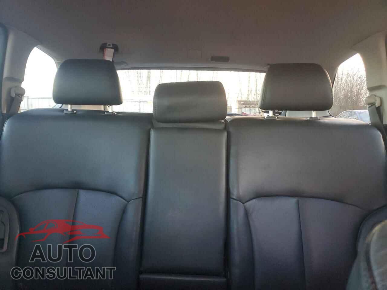 SUBARU OUTBACK 2013 - 4S4BRDKC8D2239234