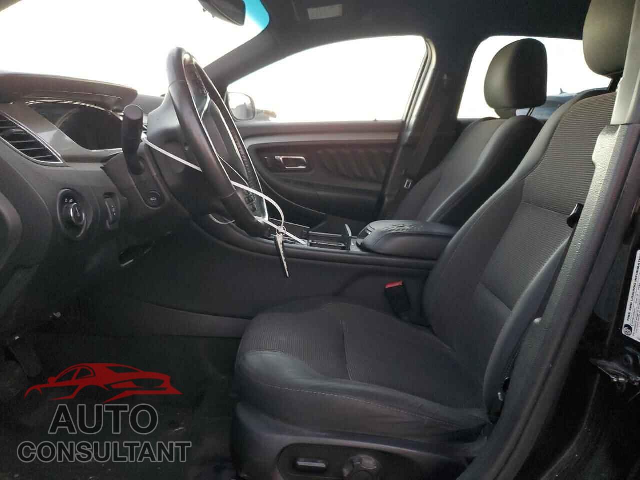 FORD TAURUS 2015 - 1FAHP2E82FG100678