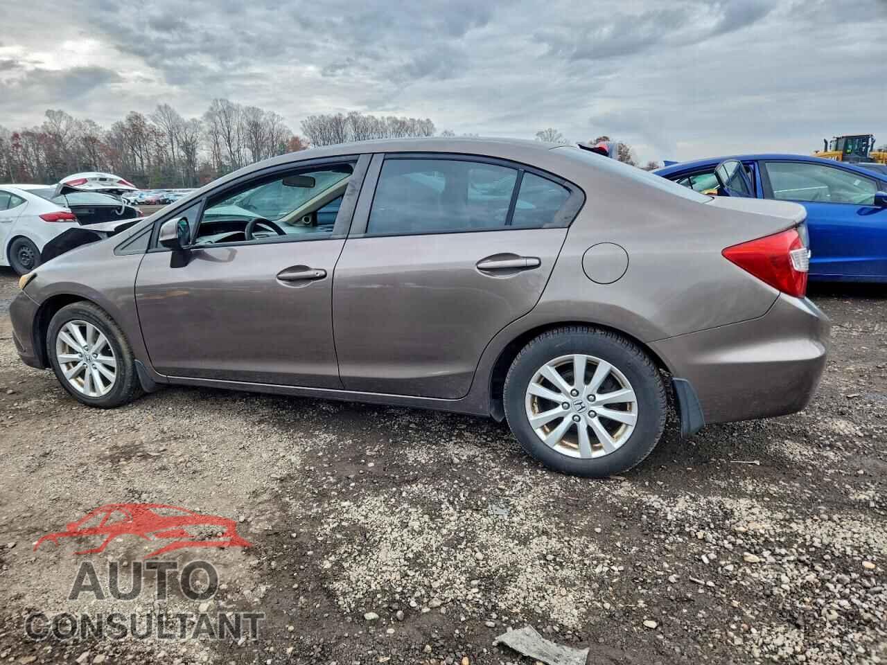 HONDA CIVIC 2012 - 2HGFB2F86CH517379