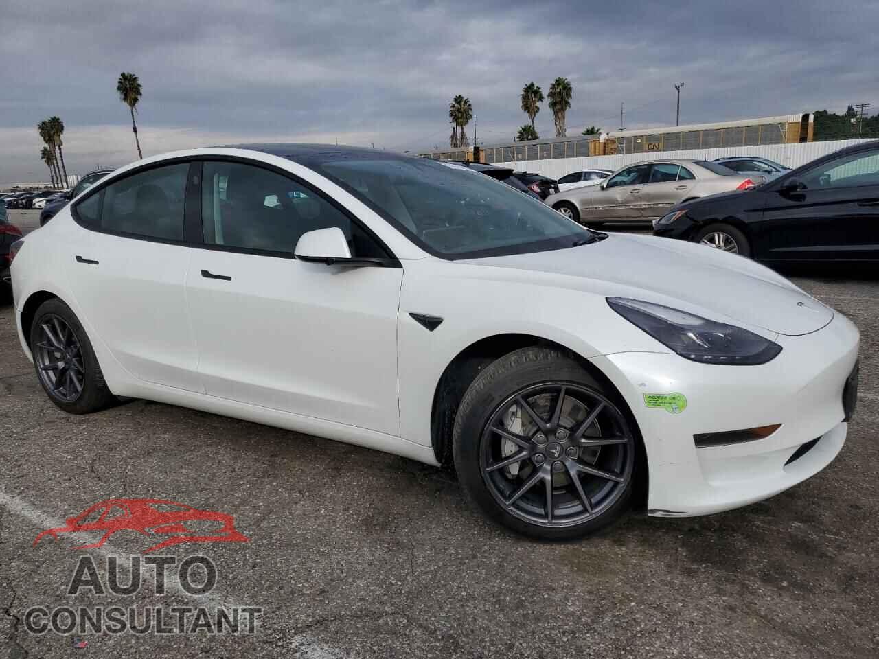 TESLA MODEL 3 2023 - 5YJ3E1EA2PF496453