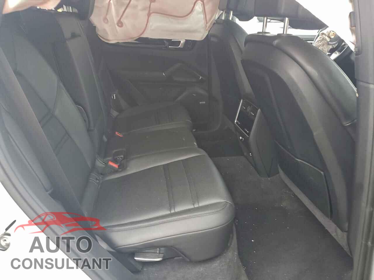 PORSCHE CAYENNE 2020 - WP1AE2AYXLDA22380