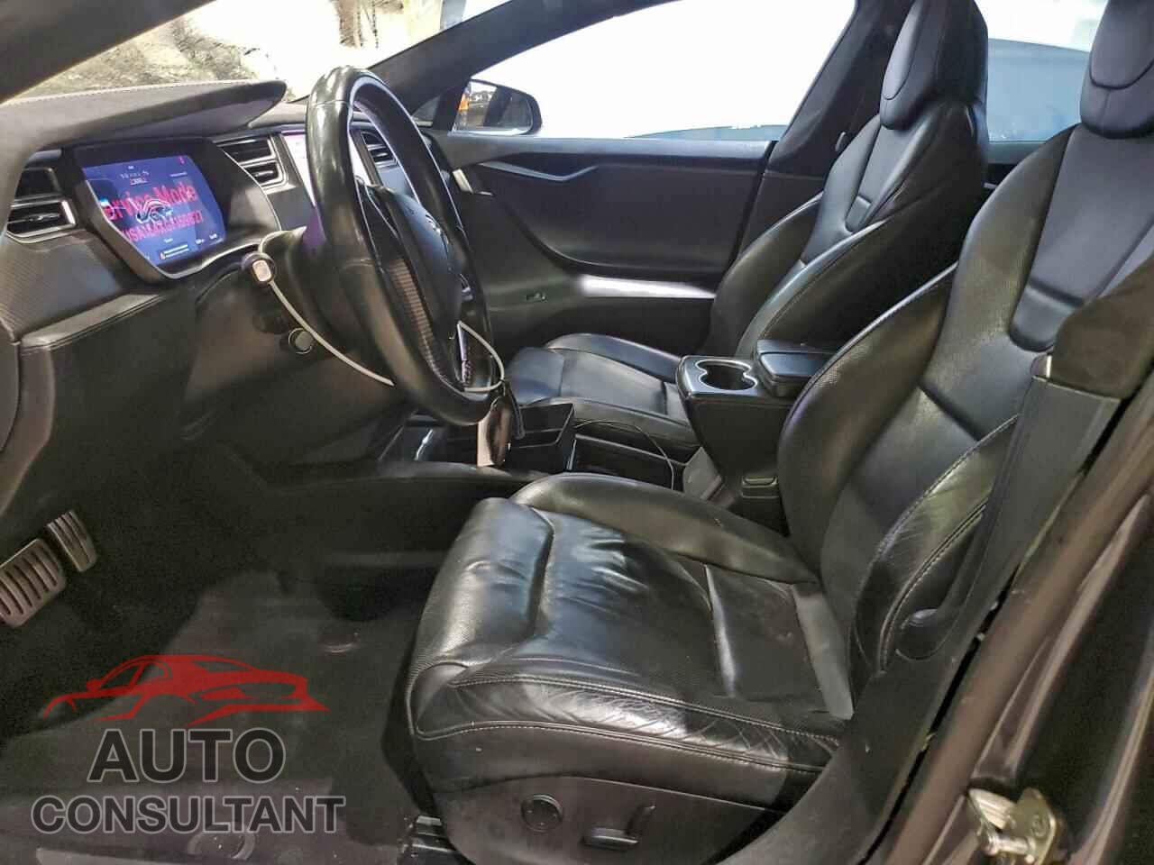 TESLA MODEL S 2016 - 5YJSA1E4XGF159627
