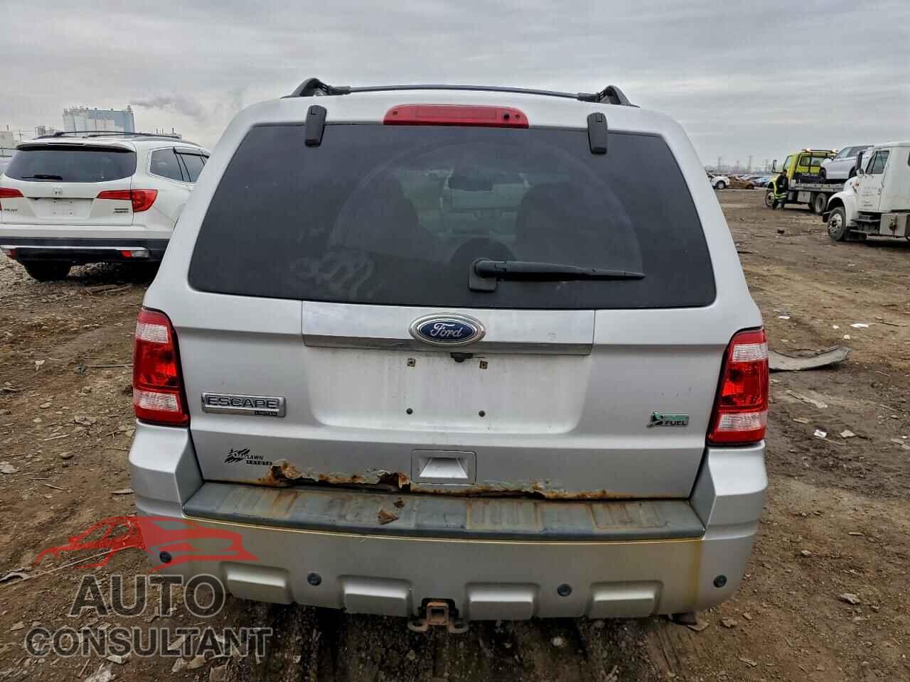 FORD ESCAPE 2010 - 1FMCU9EG7AKD17268