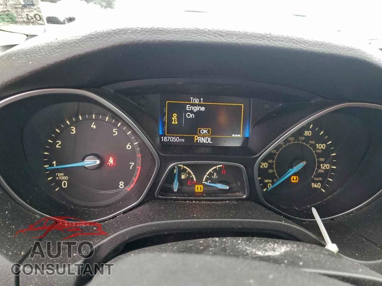 FORD FOCUS 2016 - 1FADP3E28GL266471