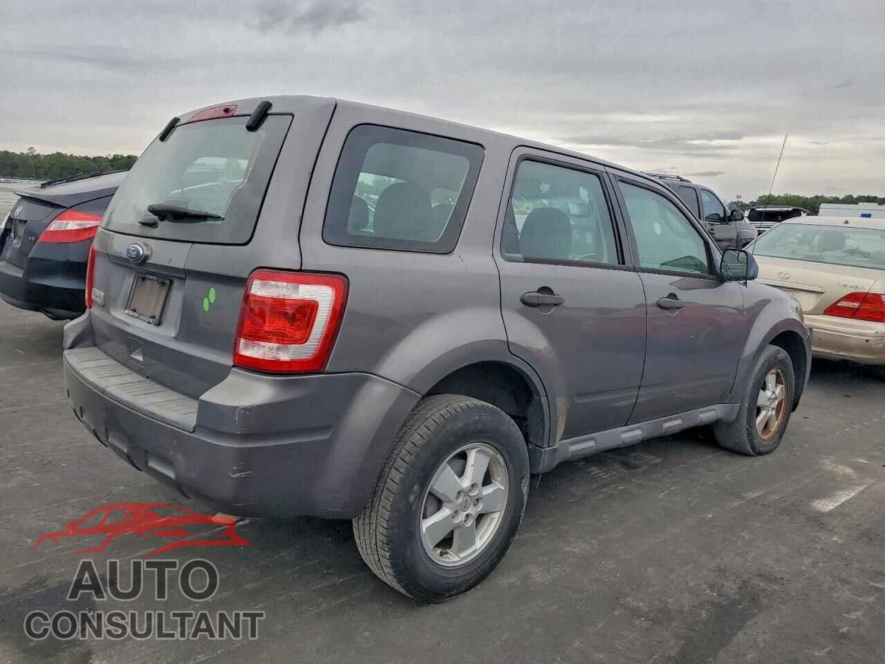 FORD ESCAPE 2011 - 1FMCU0C75BKB01290