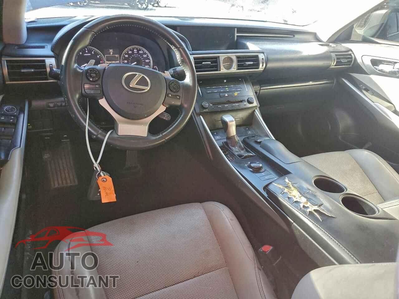 LEXUS IS 2014 - JTHBF1D24E5021077