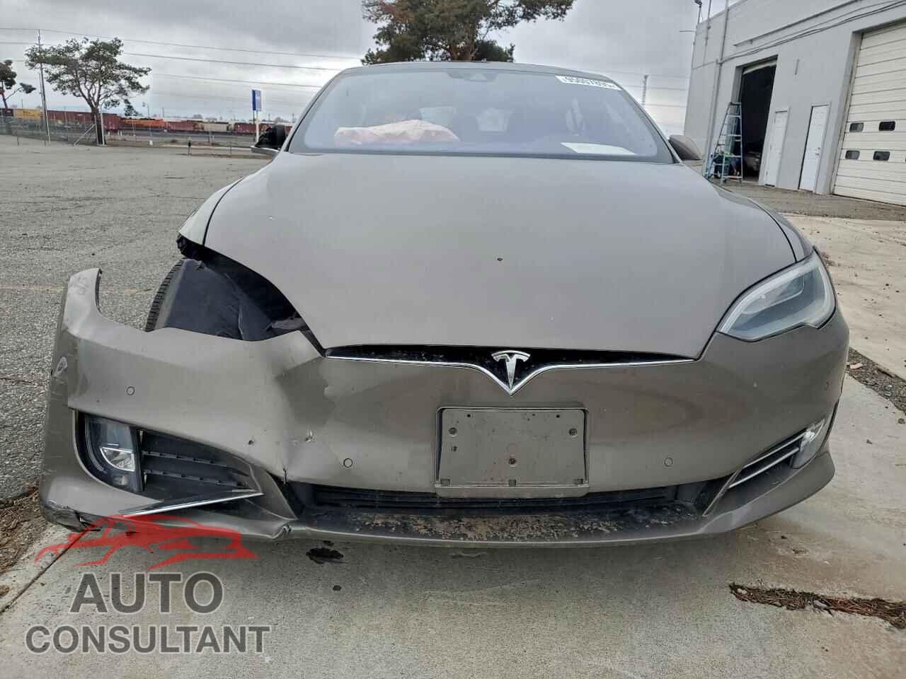 TESLA MODEL S 2016 - 5YJSA1E25GF162594