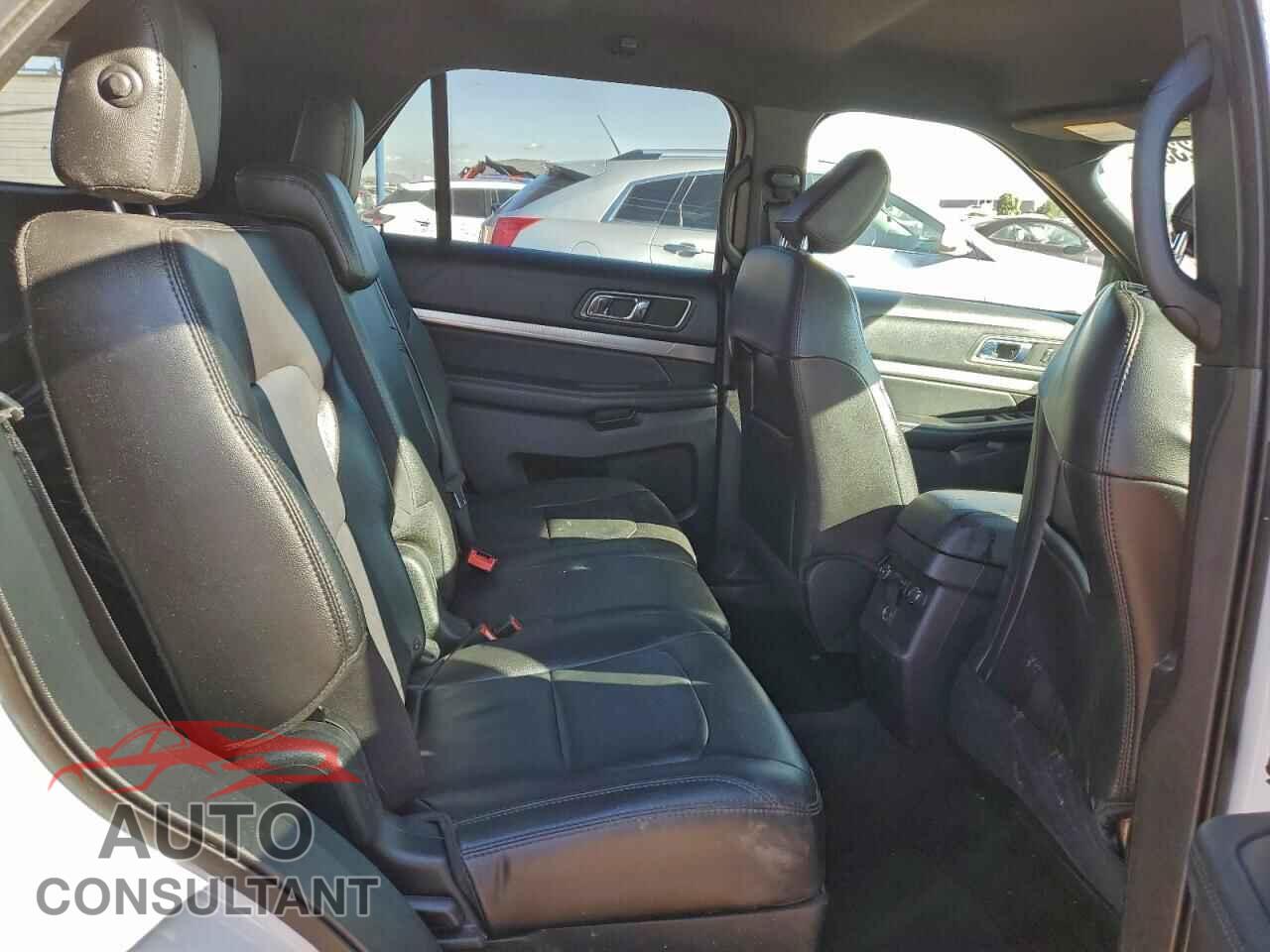FORD EXPLORER 2018 - 1FM5K7DH2JGB32321