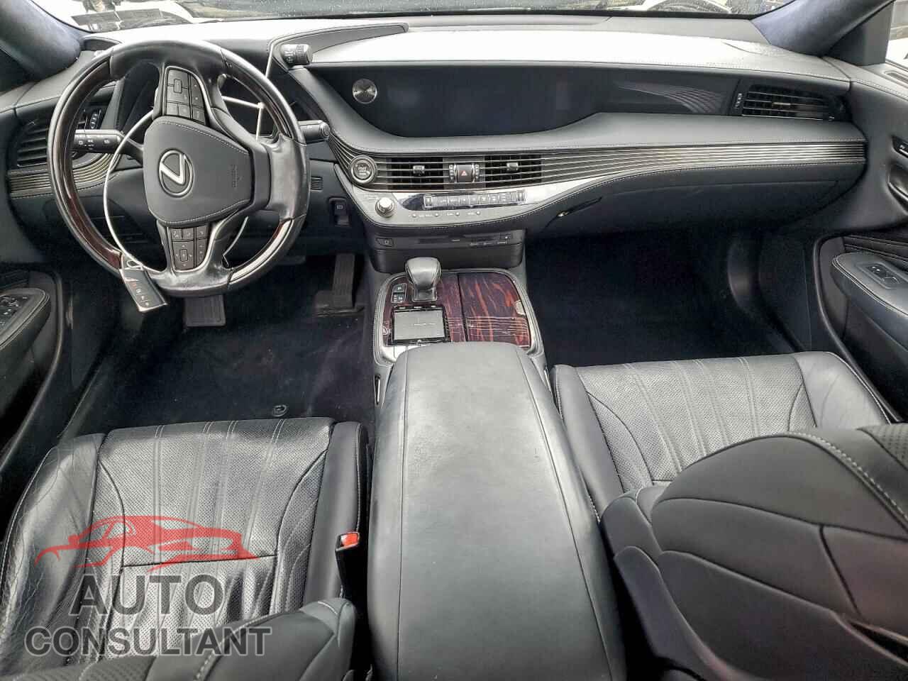 LEXUS LS500 2018 - JTHC51FF2J5004845