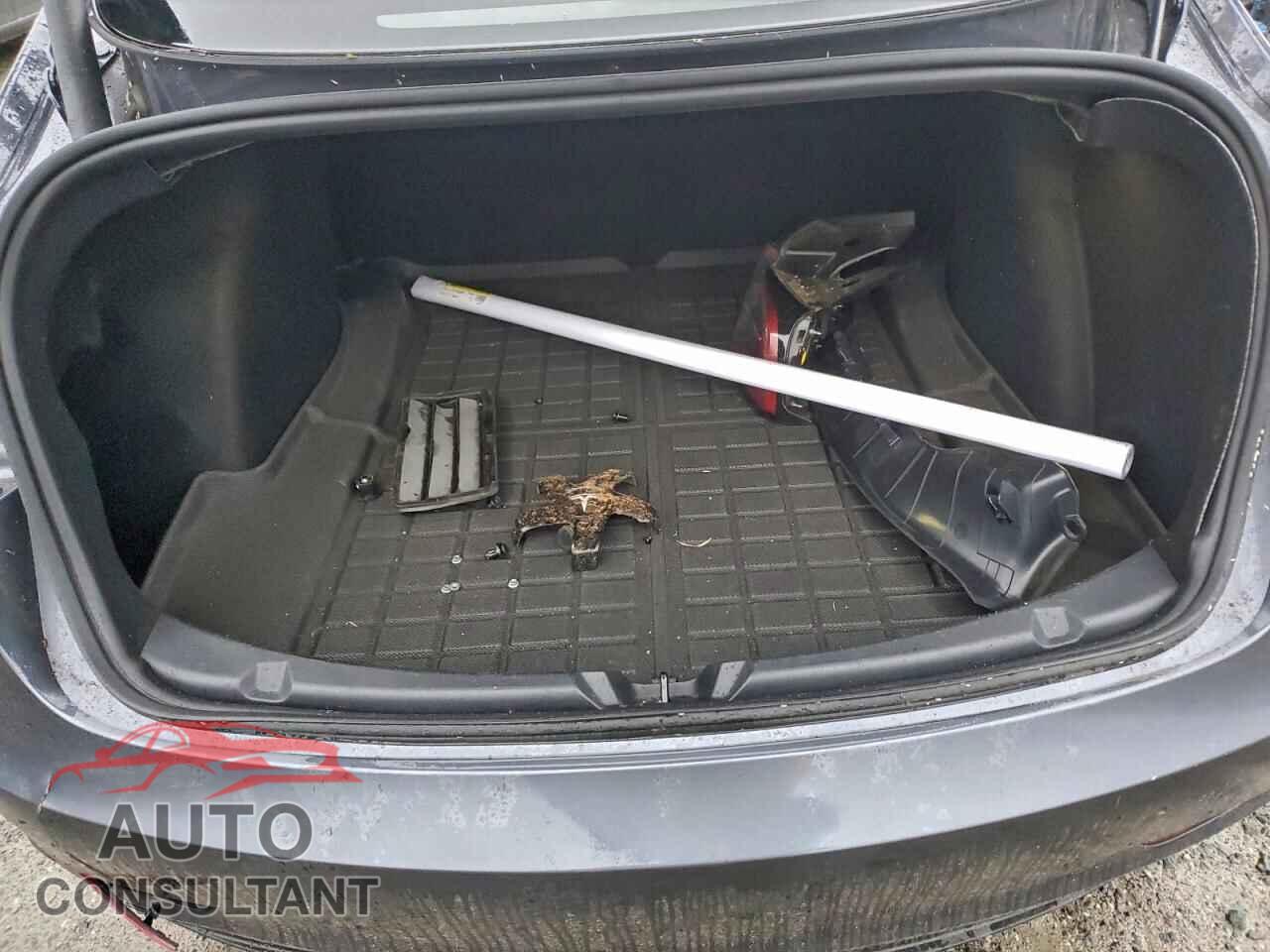 TESLA MODEL 3 2023 - 5YJ3E1EA8PF608852