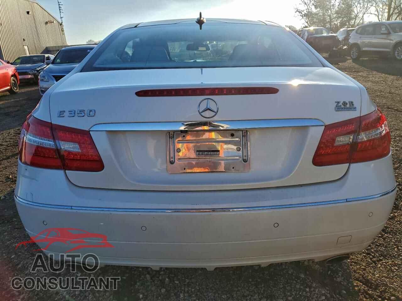 MERCEDES-BENZ E-CLASS 2012 - WDDKJ5KB5CF146919