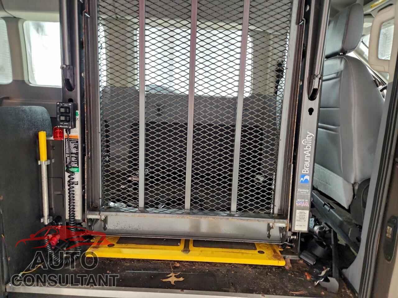 FORD TRANSIT 2017 - 1FDZX2CM3HKA41716