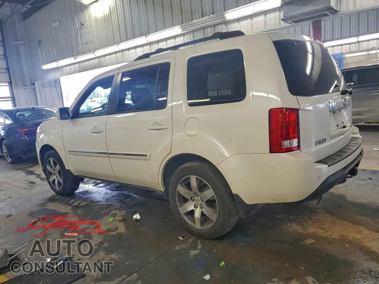 HONDA PILOT 2012 - 5FNYF4H94CB016820