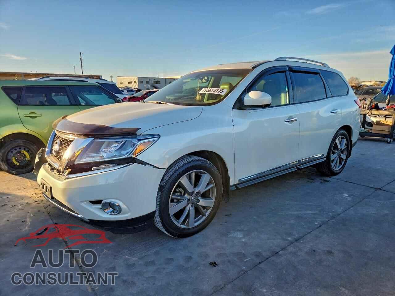 NISSAN PATHFINDER 2015 - 5N1AR2MN6FC668092