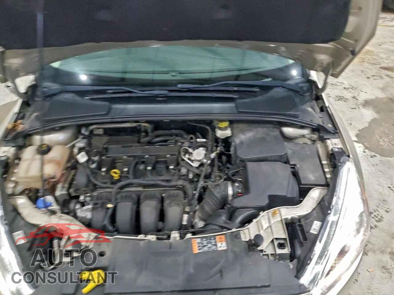 FORD FOCUS 2017 - 1FADP3F20HL304713