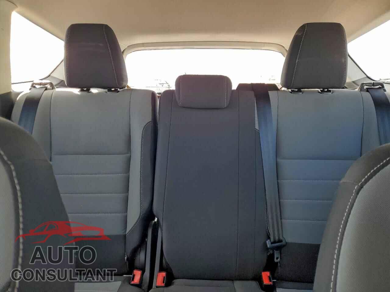 FORD ESCAPE 2019 - 1FMCU0F77KUB19113
