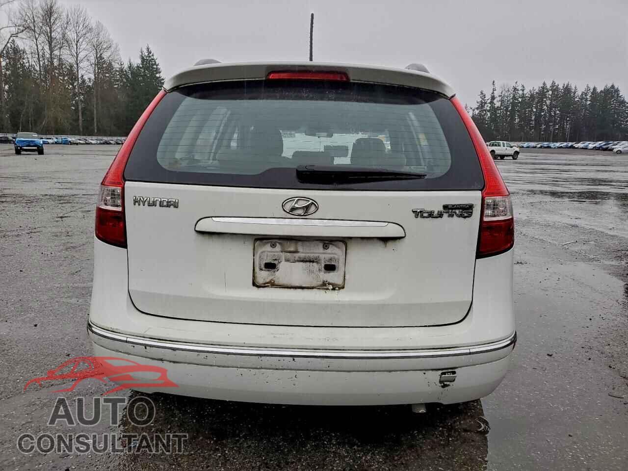 HYUNDAI ELANTRA 2010 - KMHDC8AEXAU084254