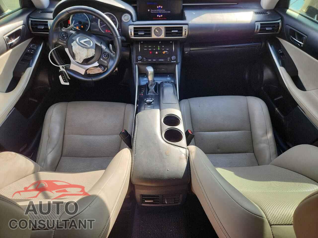 LEXUS IS 2014 - JTHBF1D2XE5029149