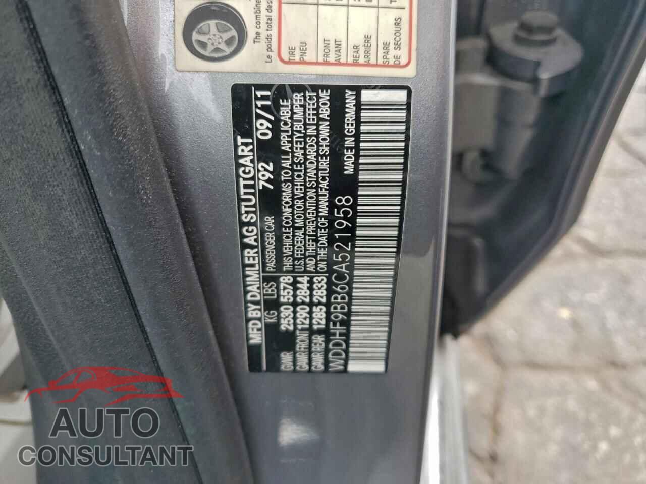 MERCEDES-BENZ E-CLASS 2012 - WDDHF9BB6CA521958