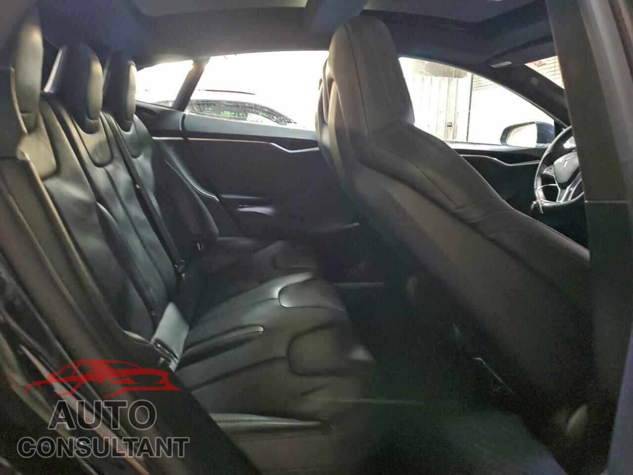 TESLA MODEL S 2016 - 5YJSA1E29GF144843
