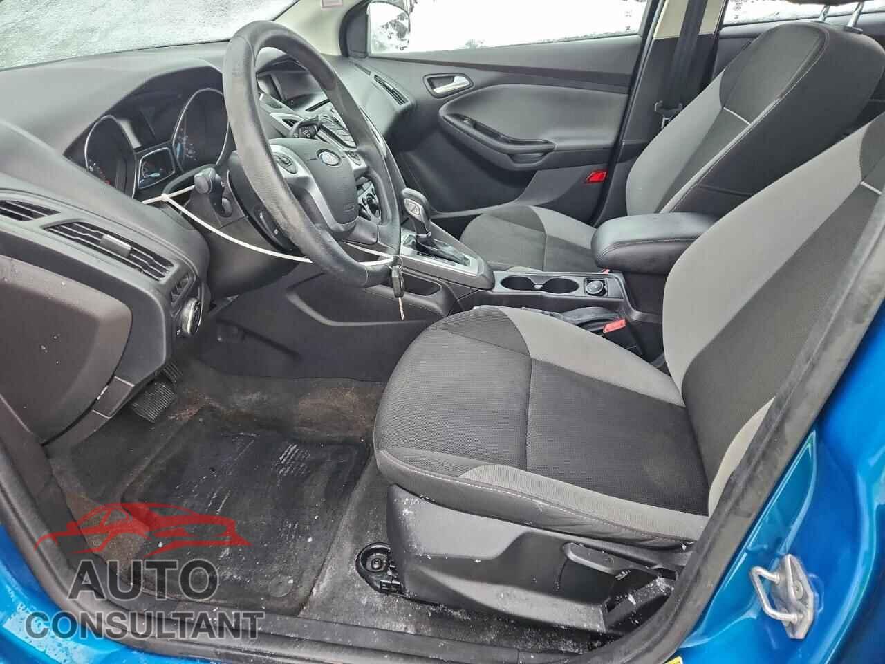 FORD FOCUS 2014 - 1FADP3F29EL315690