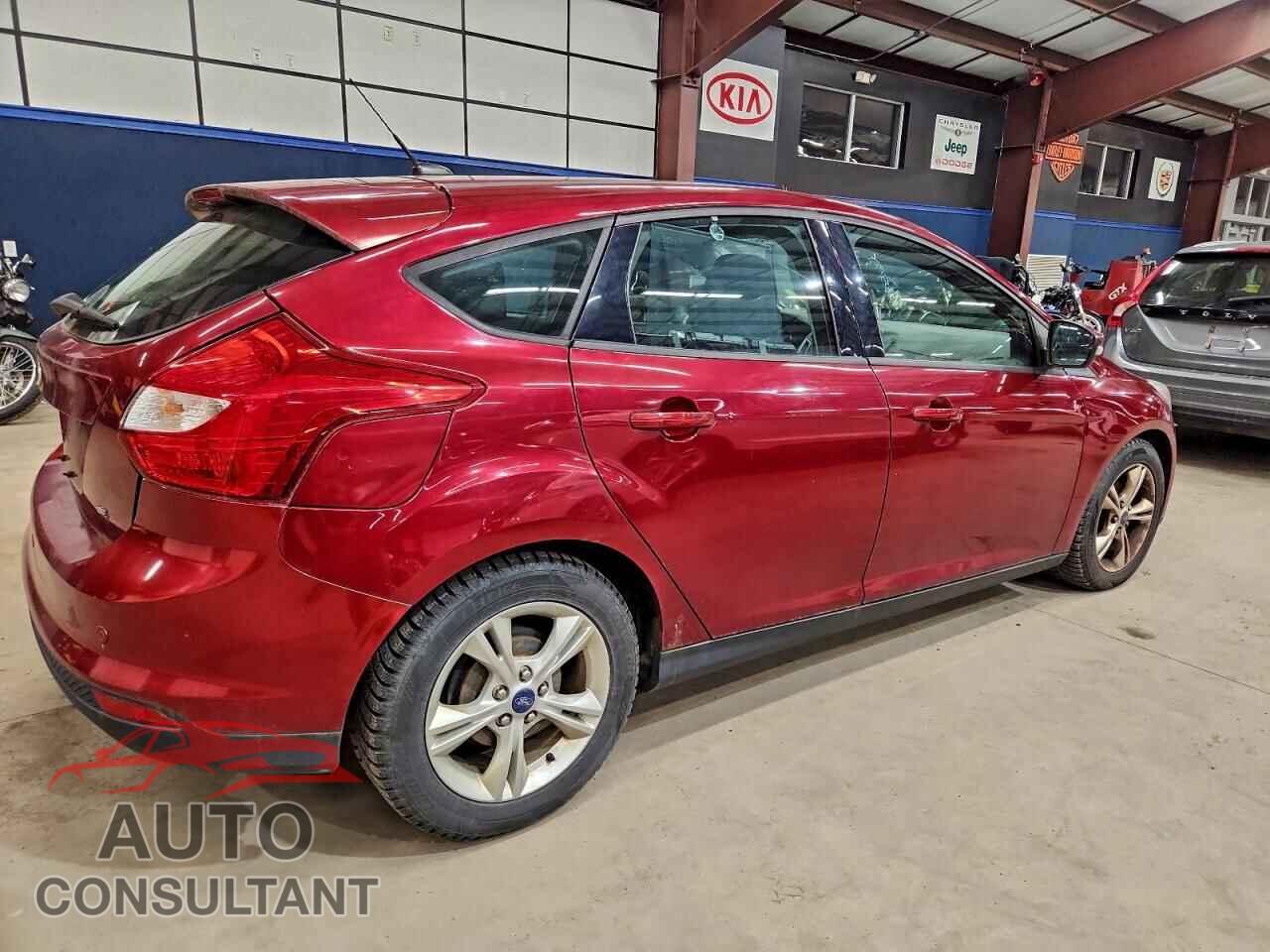 FORD FOCUS 2013 - 1FADP3K21DL368095