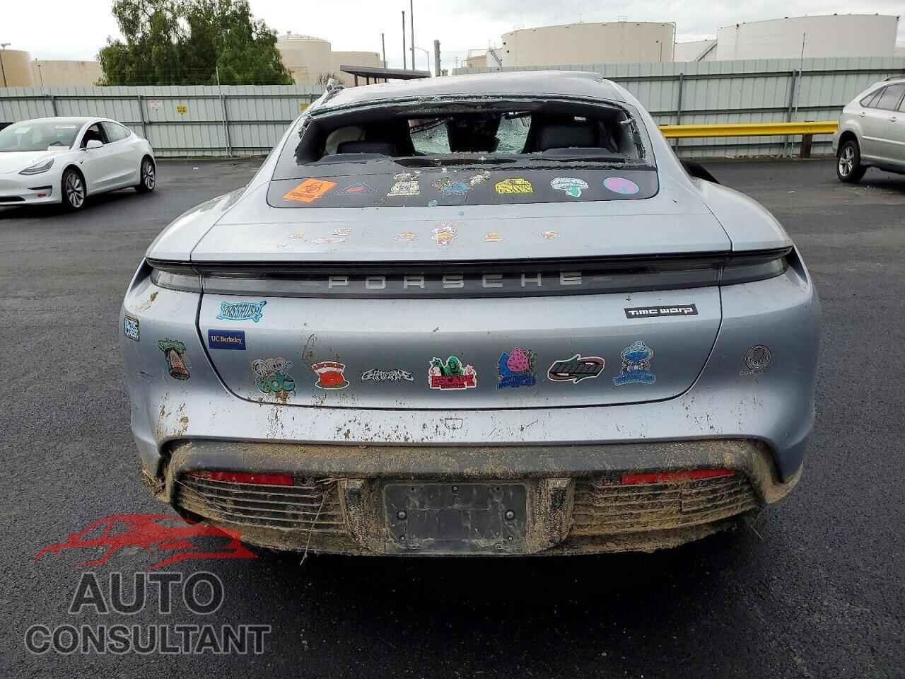 PORSCHE TAYCAN 2024 - WP0AA2Y18RSA13173
