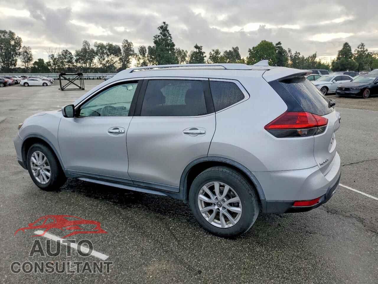 NISSAN ROGUE 2018 - KNMAT2MTXJP523465