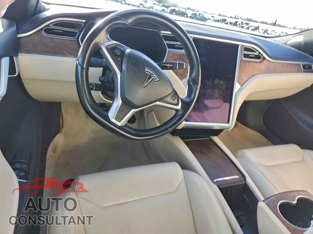 TESLA MODEL S 2017 - 5YJSA1E25HF215425