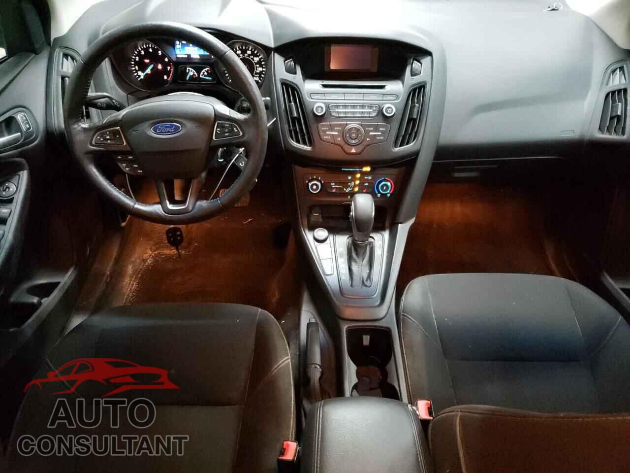 FORD FOCUS 2017 - 1FADP3F24HL253765