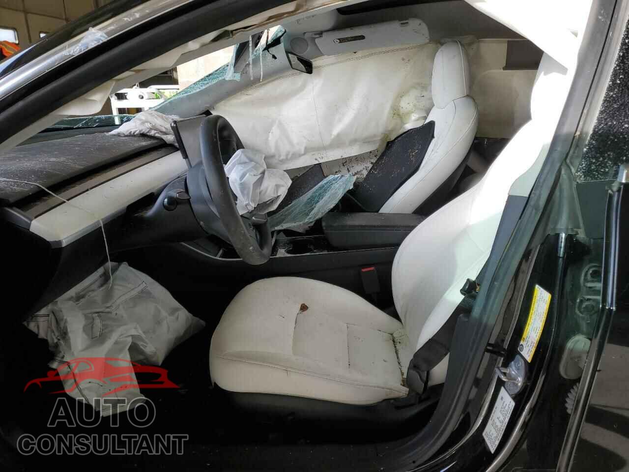 TESLA MODEL 3 2020 - 5YJ3E1EBXLF801541