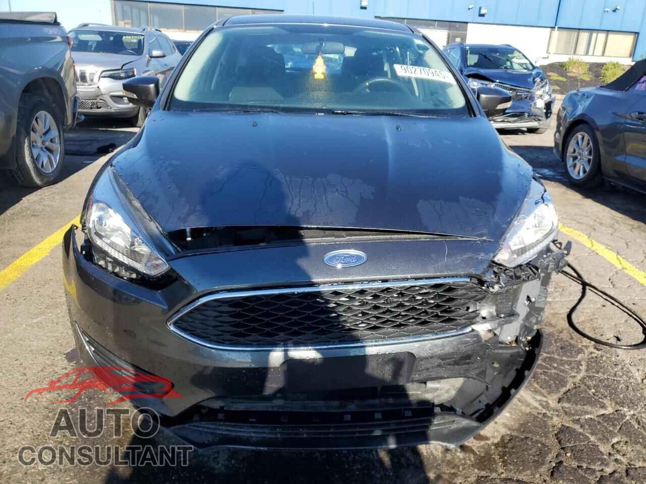 FORD FOCUS 2017 - 1FADP3K26HL213385
