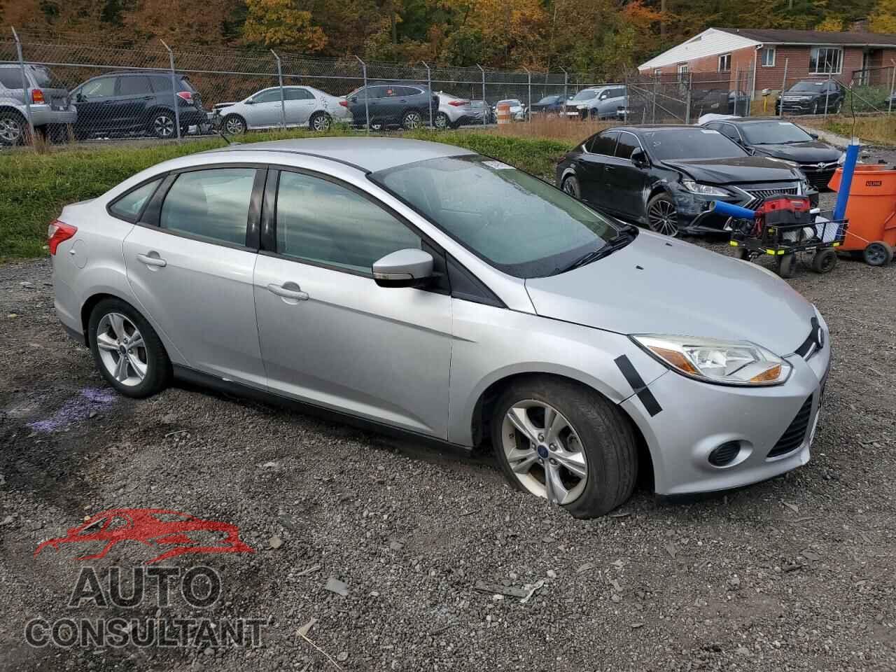 FORD FOCUS 2014 - 1FADP3F2XEL379219