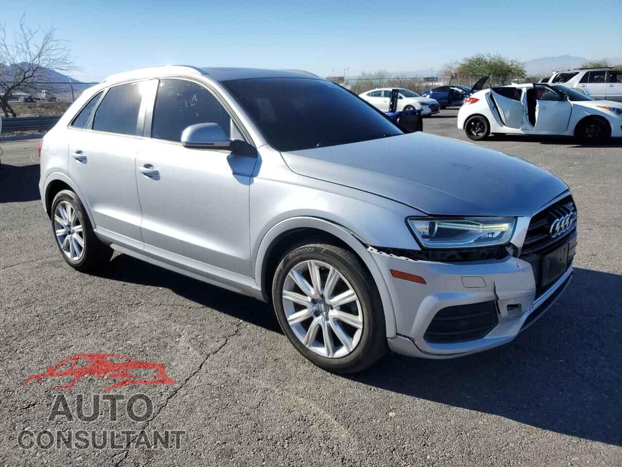AUDI Q3 2017 - WA1BCCFS3HR014535
