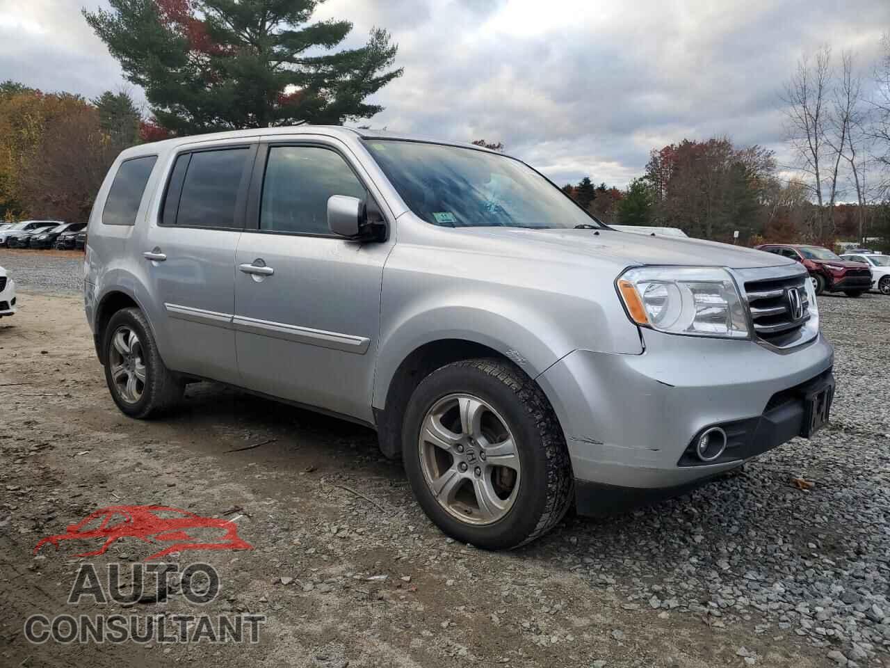 HONDA PILOT 2013 - 5FNYF4H51DB057372