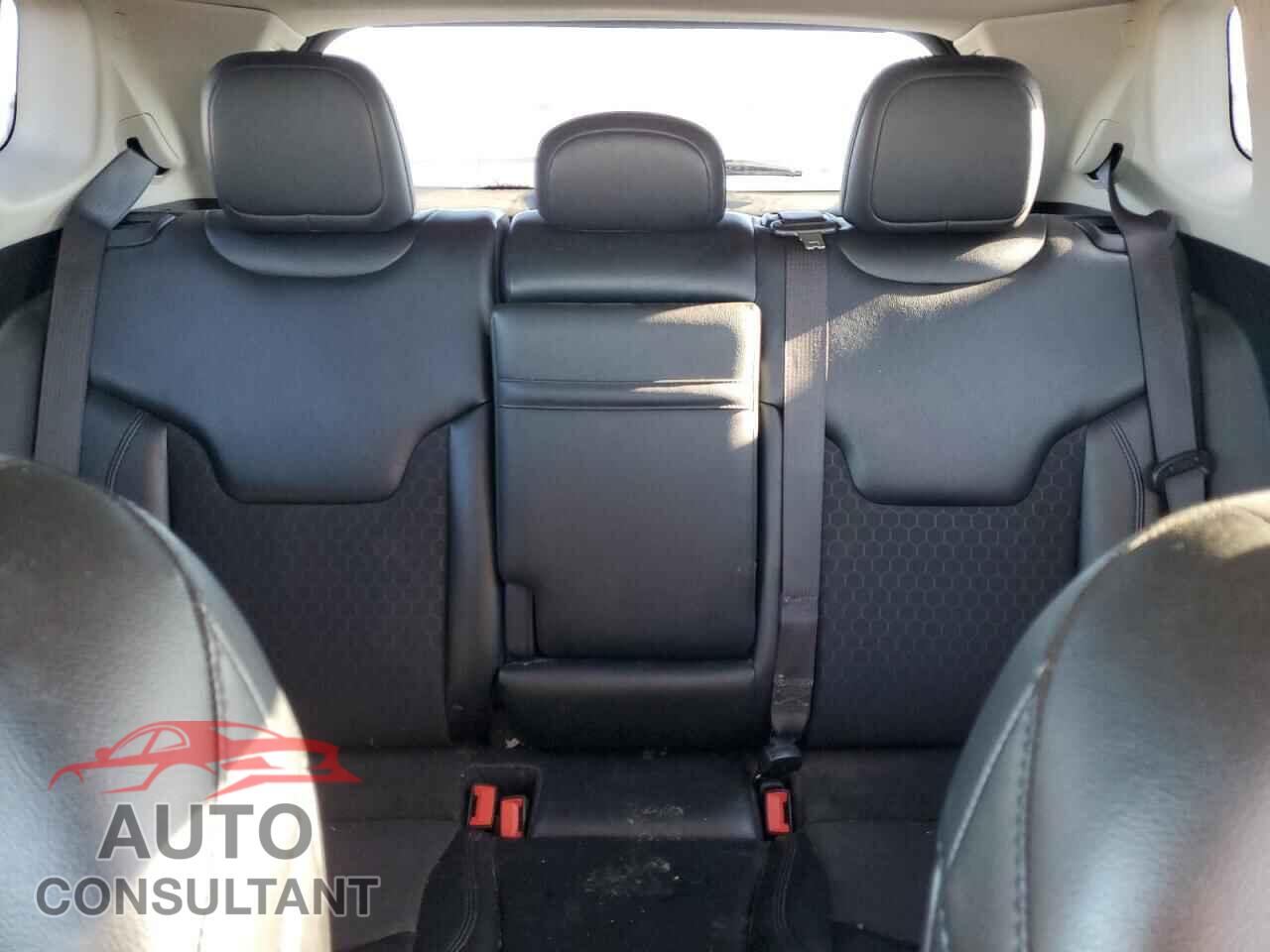 JEEP COMPASS 2018 - 3C4NJDBB2JT401806