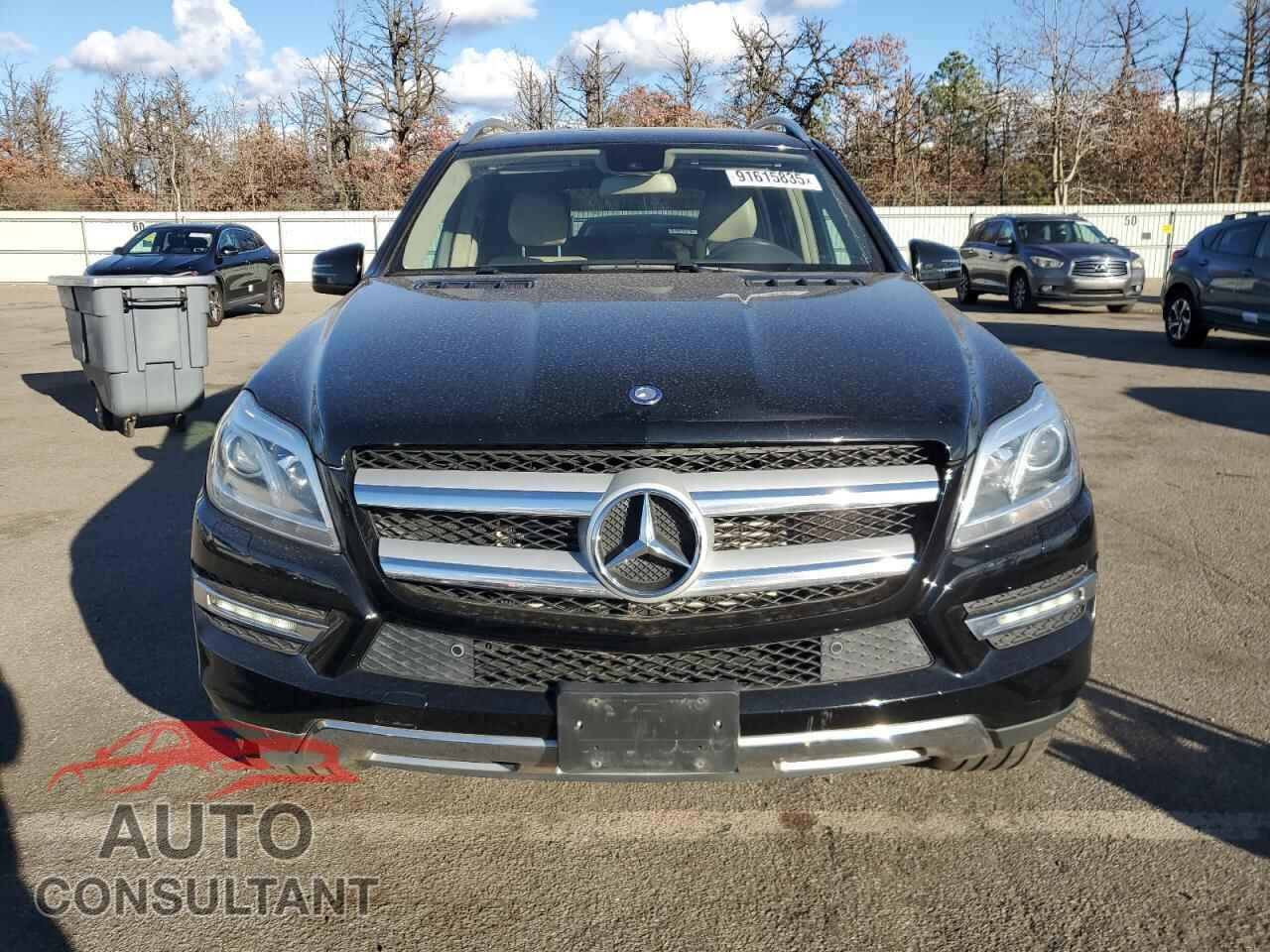 MERCEDES-BENZ GL-CLASS 2015 - 4JGDF2EE5FA489252