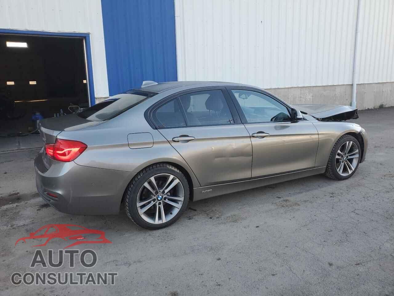 BMW 3 SERIES 2016 - WBA8E3G55GNU02579