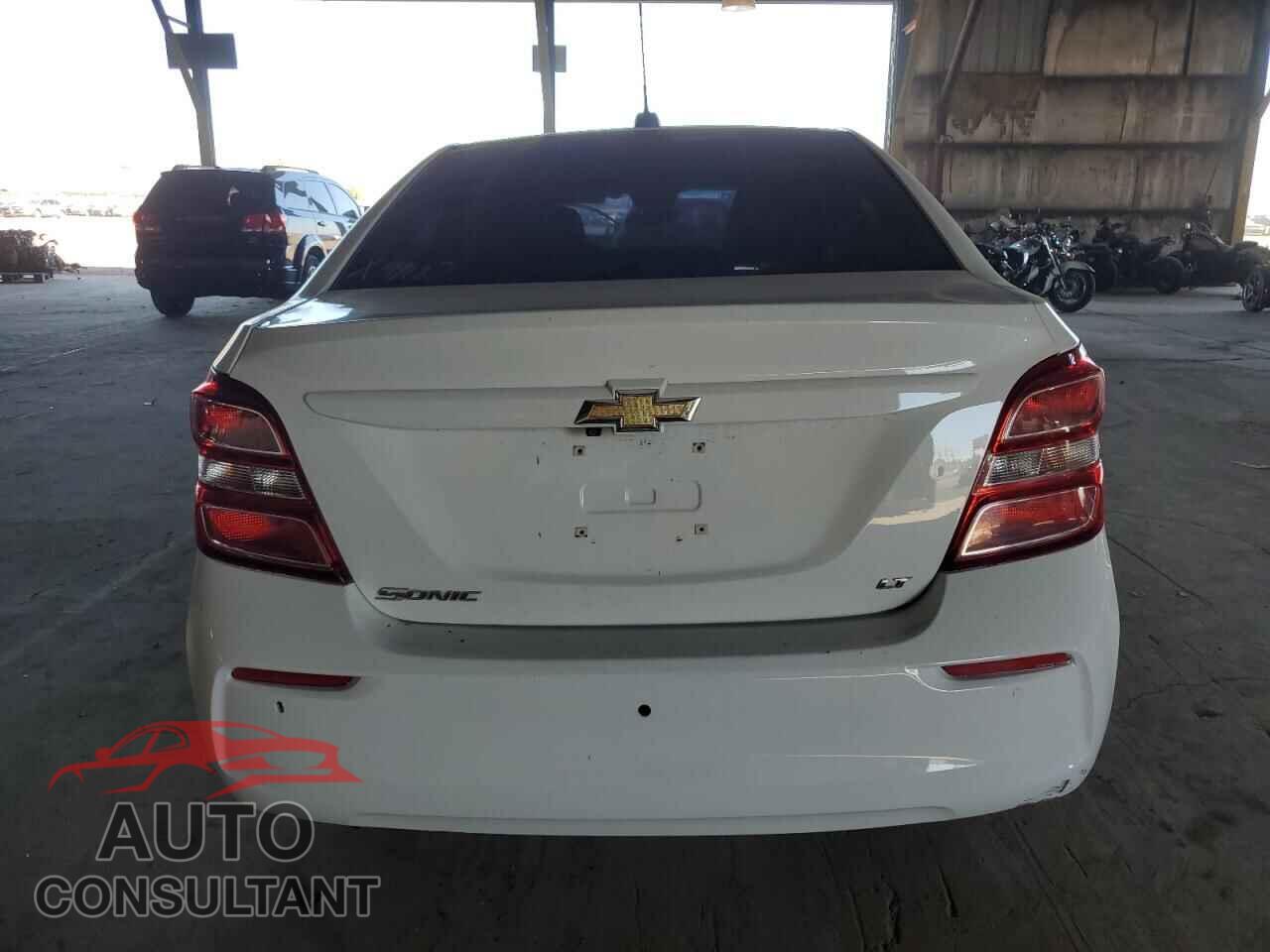 CHEVROLET SONIC 2017 - 1G1JD5SH4H4133382